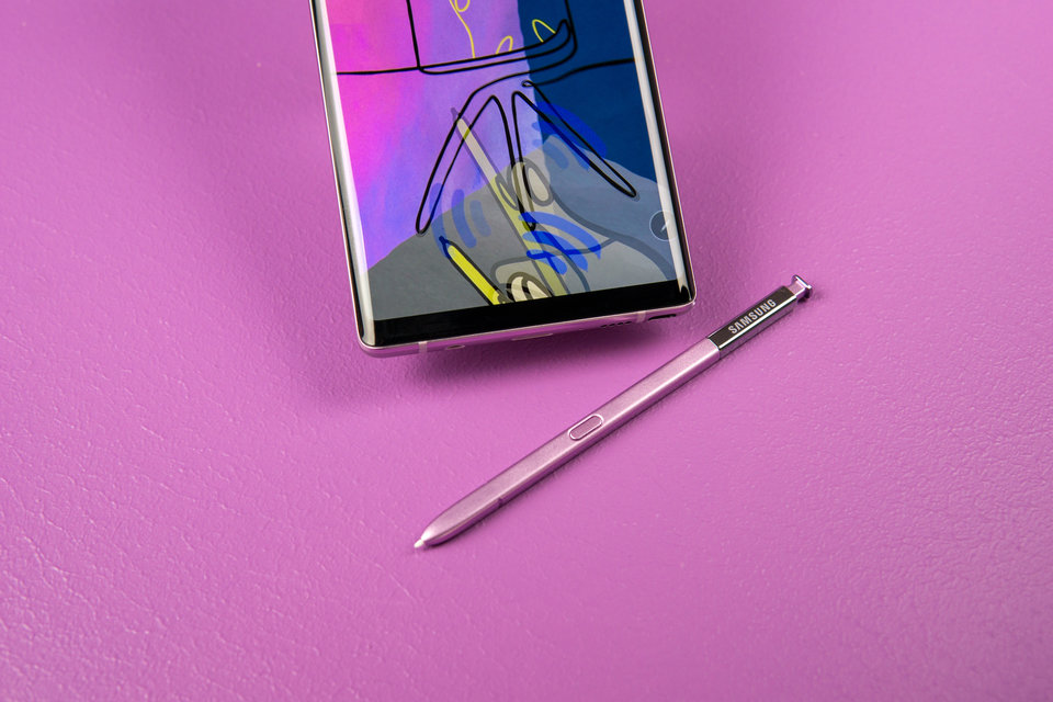 قلم S Pen في هاتف  Note 9 